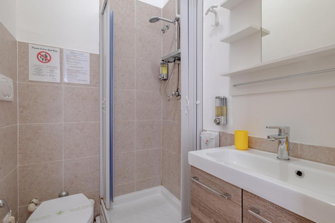 Damiani & Sister Guesthouse Рим Екстериор снимка
