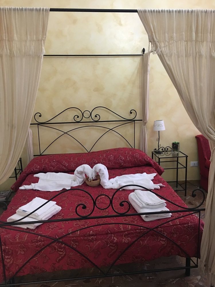 Damiani & Sister Guesthouse Рим Екстериор снимка